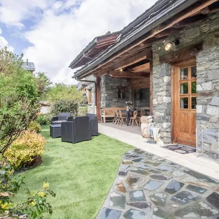 Chalet Le Courti